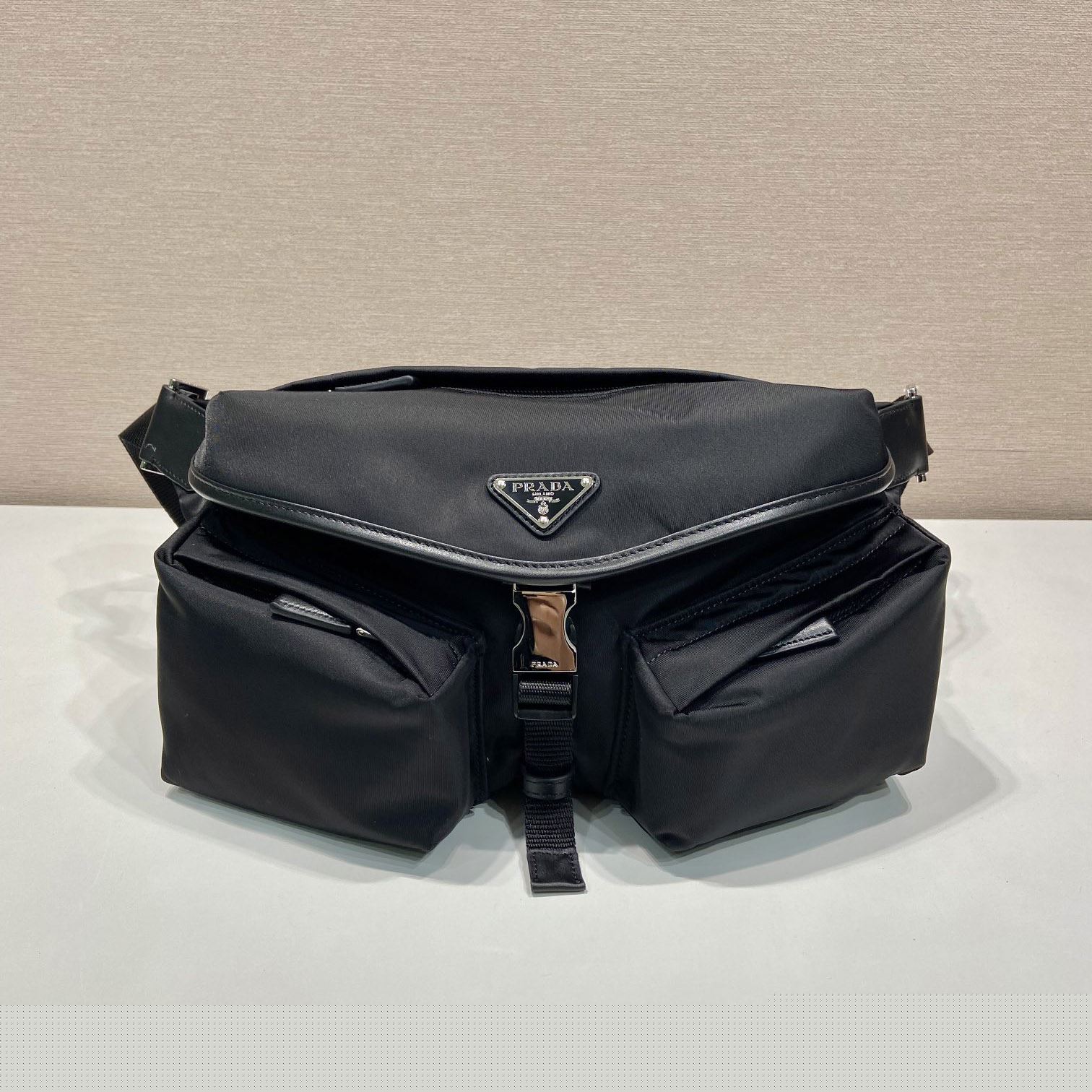 Pra*a waist & chest packs